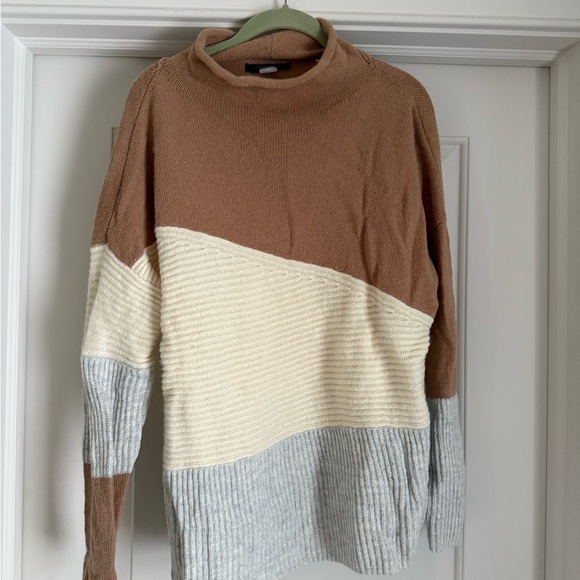 French Connection Tan Knit Sweater - Picture 1 of 3